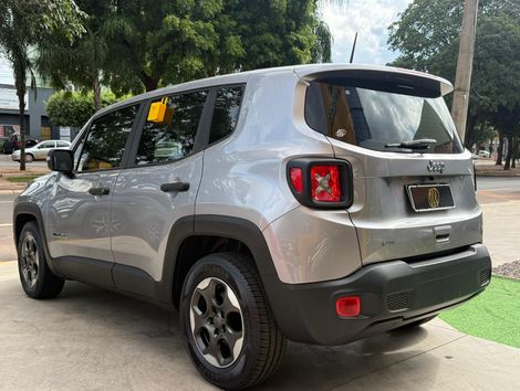 Jeep Renegade 1.8 4x2 Flex 16V Aut.