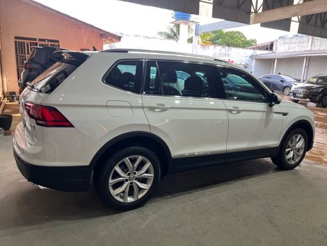 VolksWagen TIGUAN Allspac 250 TSI 1.4 Flex