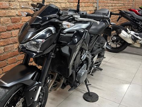 KAWASAKI Z 900
