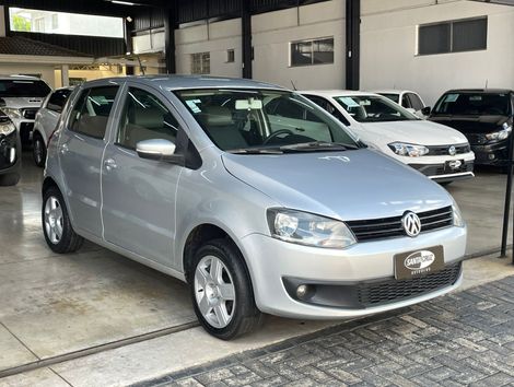 VolksWagen Fox 1.6 Mi Total Flex 8V 5p