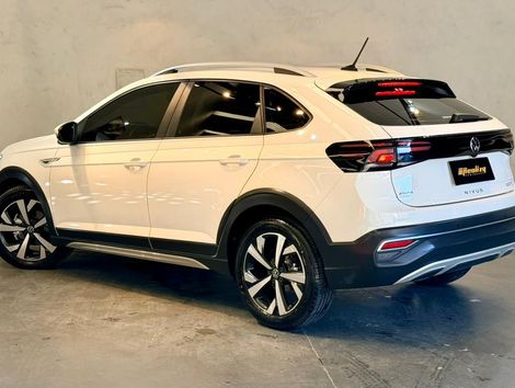 VolksWagen Nivus Highline 1.0 200 TSI Flex Aut.