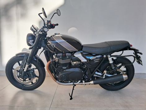 TRIUMPH Speed Twin 900cc