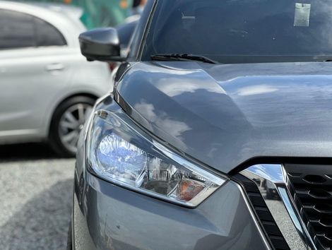 Nissan KICKS SL 1.6 16V FlexStar 5p Aut.