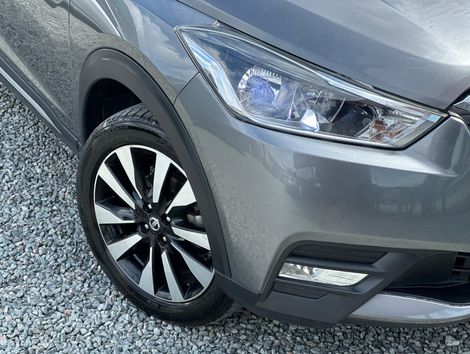 Nissan KICKS SL 1.6 16V FlexStar 5p Aut.