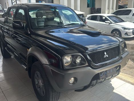 Mitsubishi L200 OUTDOOR HPE 2.5 4x4 CD T.Dies. Mec.