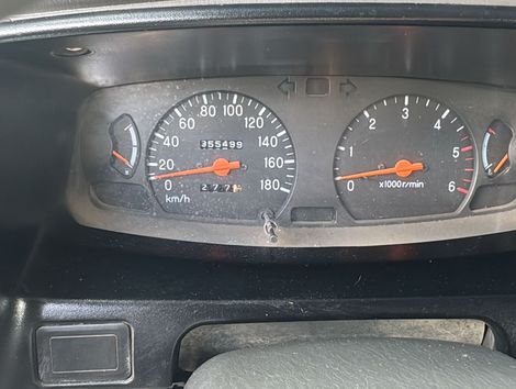 Mitsubishi L200 OUTDOOR HPE 2.5 4x4 CD T.Dies. Mec.