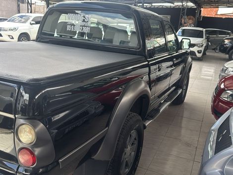 Mitsubishi L200 OUTDOOR HPE 2.5 4x4 CD T.Dies. Mec.