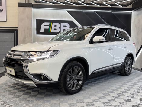 Mitsubishi OUTLANDER 2.2 165cv Diesel Aut.