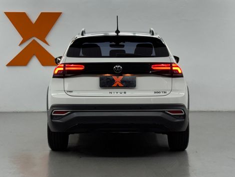 VolksWagen Nivus Highline 1.0 200 TSI Flex Aut.