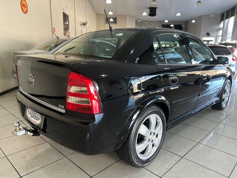 Chevrolet Astra Sedan 1.8 MPFI 8V 4p