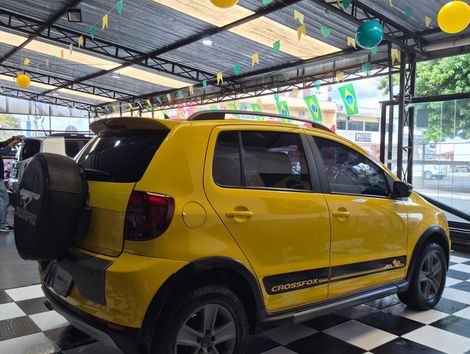 VolksWagen CROSSFOX 1.6 Mi Total Flex 8V 5p