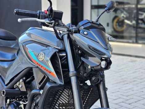 YAMAHA MT-03 321/ABS