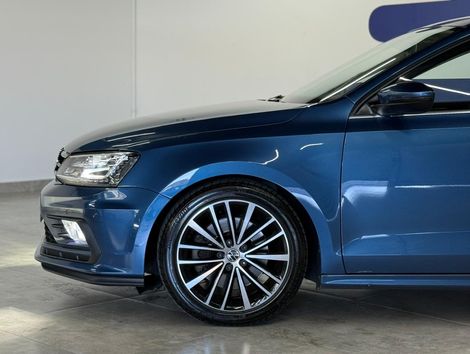 VolksWagen JETTA Highline 2.0 TSI 16V 4p Tiptronic