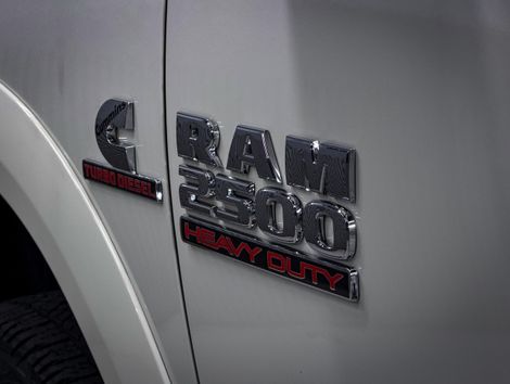 RAM 2500 LARAMIE  6.7 TDI  CD 4x4 Diesel