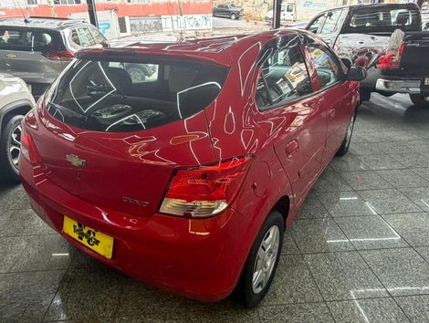 Chevrolet ONIX HATCH LT 1.0 8V FlexPower 5p Mec.
