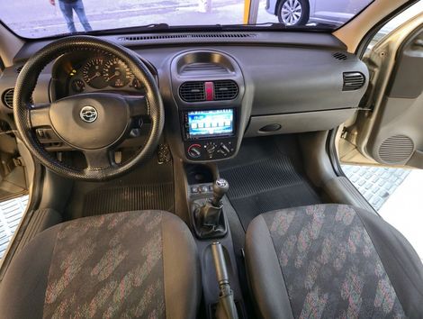 Chevrolet Corsa Sedan 1.0 MPFI 8V 71cv 4p