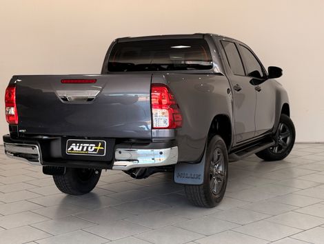 Toyota Hilux CD SR 4x4 2.8 TDI Diesel Aut.