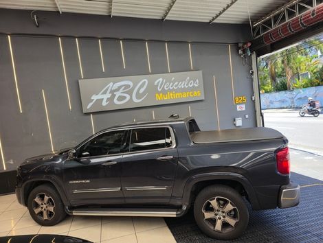 RAM RAMPAGE LARAMIE 2.2 TB CD 4X4 Die. Aut.