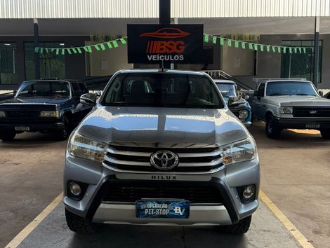 Toyota Hilux CD SRV 4x4 2.8 TDI Diesel Aut.