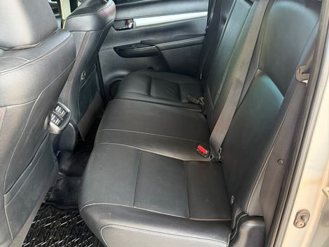 Toyota Hilux CD SRV 4x4 2.8 TDI Diesel Aut.