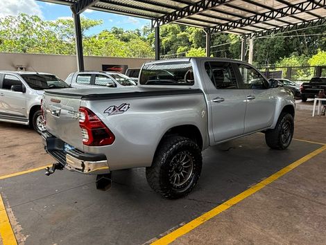 Toyota Hilux CD SRV 4x4 2.8 TDI Diesel Aut.