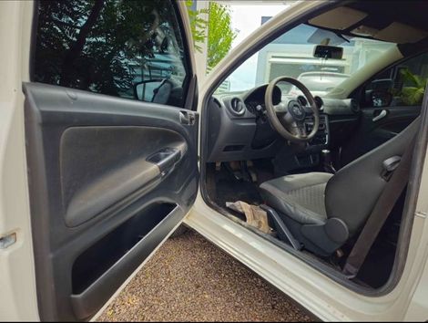 VolksWagen Saveiro Trendline 1.6 T.Flex 8V