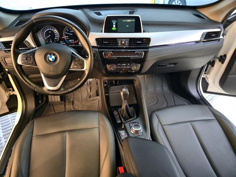 BMW X2 SDRIVE 18i 1.5 ActiveFlex 136cv Aut.