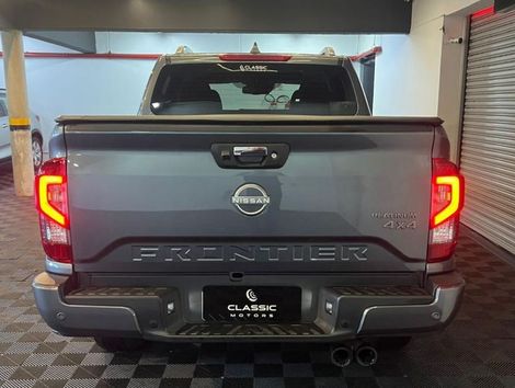 Nissan Frontier PLATI. CD  2.3 Bi-TB Dies.Aut.