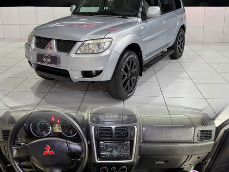 Mitsubishi Pajero TR4 2.0/ 2.0 Flex 16V 4x4 Aut.