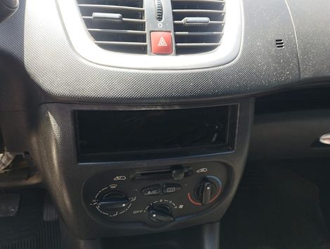 Peugeot 207 XR 1.4 Flex 8V 3p