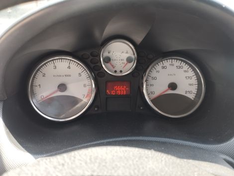 Peugeot 207 XR 1.4 Flex 8V 3p