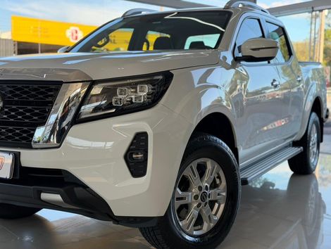 Nissan Frontier XE CD 4x4 2.3 Bi-TB Diesel Aut.