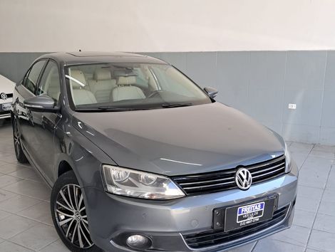 VolksWagen JETTA Highline 2.0 TSI 16V 4p Tiptronic