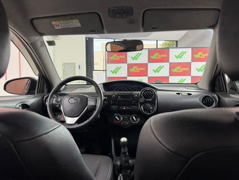 Toyota ETIOS XLS Sedan 1.5 Flex 16V 4p Mec.