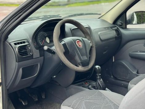 Fiat Strada Working Celeb.1.4 Fire Flex 8V CD