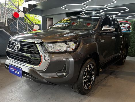 TOYOTA 2.8 D-4D TURBO DIESEL CD SRV 4X4 AUTOMÁTICO