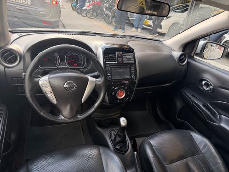 Nissan VERSA UNIQUE 1.6 16V Flex 4p Mec.