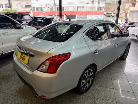 Nissan VERSA UNIQUE 1.6 16V Flex 4p Mec.