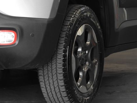 Jeep Renegade Sport 1.8 4x2 Flex 16V Aut.