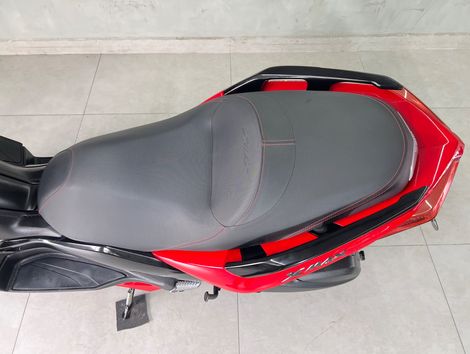 YAMAHA XMAX 250 ABS
