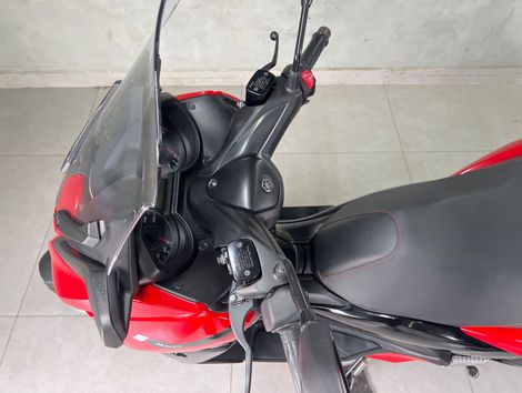 YAMAHA XMAX 250 ABS