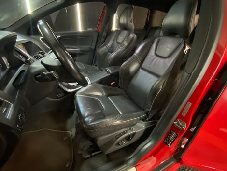 Volvo XC 60 T-5 R-DESIGN 2.0 FWD 5p