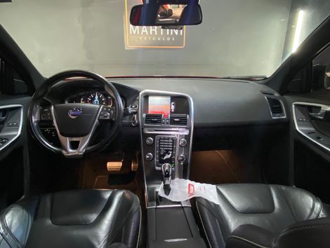 Volvo XC 60 T-5 R-DESIGN 2.0 FWD 5p