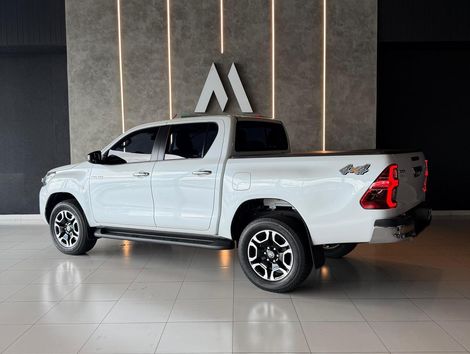 Toyota Hilux CD SRX Plus 4x4 2.8 TDI Die. Aut.