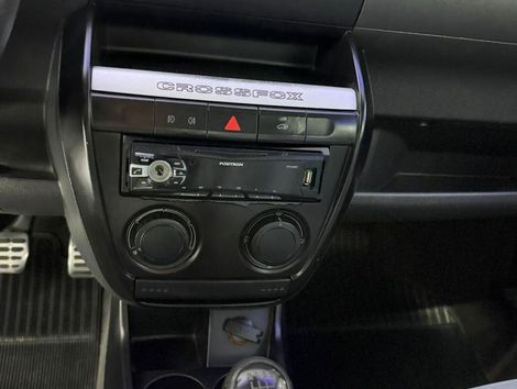VolksWagen CROSSFOX 1.6 Mi Total Flex 8V 5p