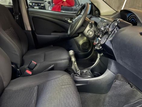 Toyota ETIOS XS Sedan1.5 Flex 16V 4p Mec.