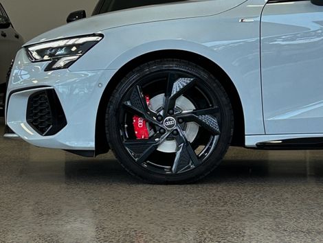 Audi A3 Sportb. Perf. Black 2.0 S-tron.(Híb.)