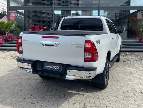 Toyota Hilux CD SRX 4x4 2.8 TDI 16V Diesel Aut.