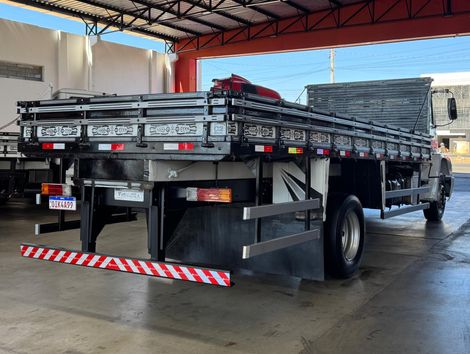 MERCEDES-BENZ Atron 1319 2p (diesel) (E5)