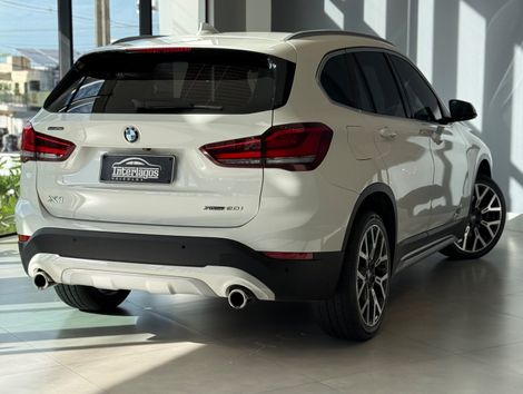 BMW X1 SDRIVE 20i X-Line 2.0 TB Active Flex